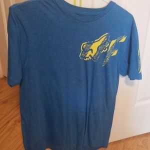 Fox tshirt medium